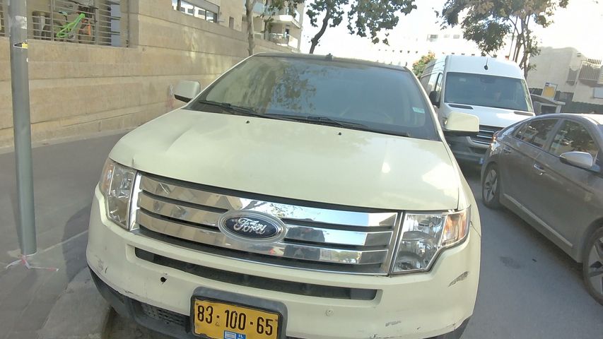 מודעת רכב פורד אדג'