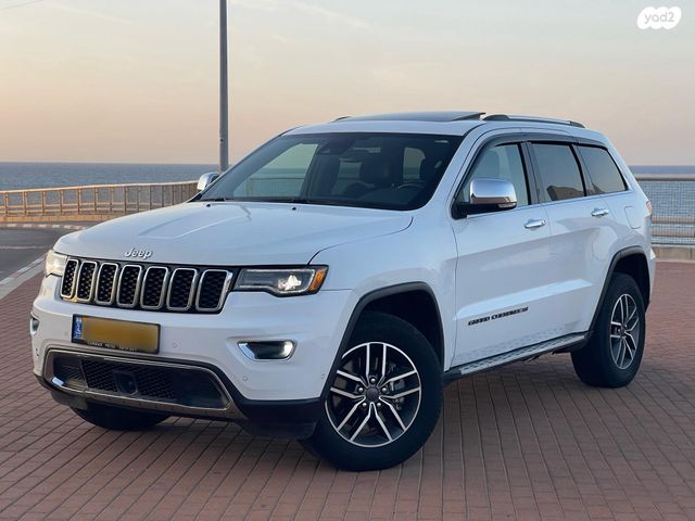 מודעת רכב ג'יפ גרנד צ'ירוקי