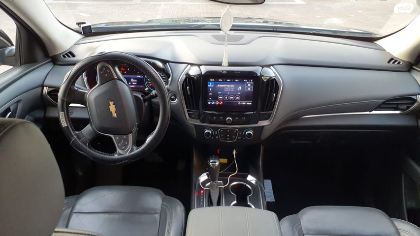 שברולט טראוורס