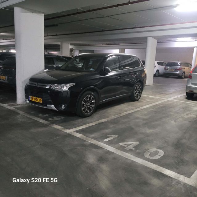 מודעת רכב מיצובישי אאוטלנדר