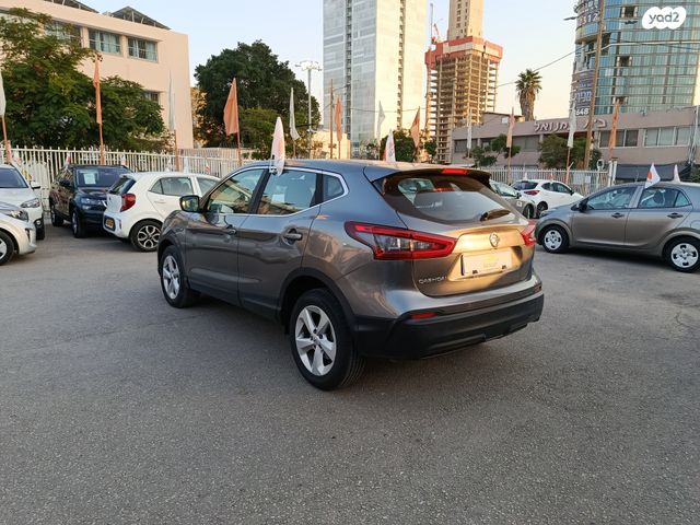 ניסאן קשקאי