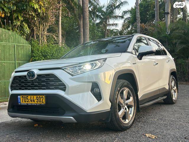 טויוטה RAV4