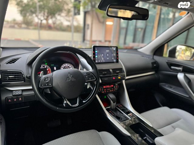 מיצובישי אקליפס קרוס