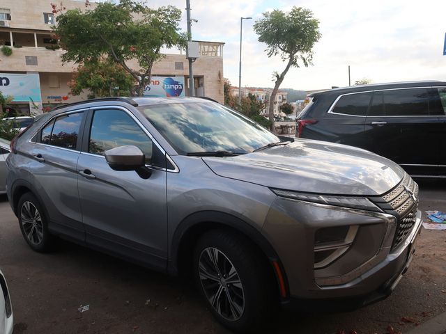 מיצובישי אקליפס קרוס