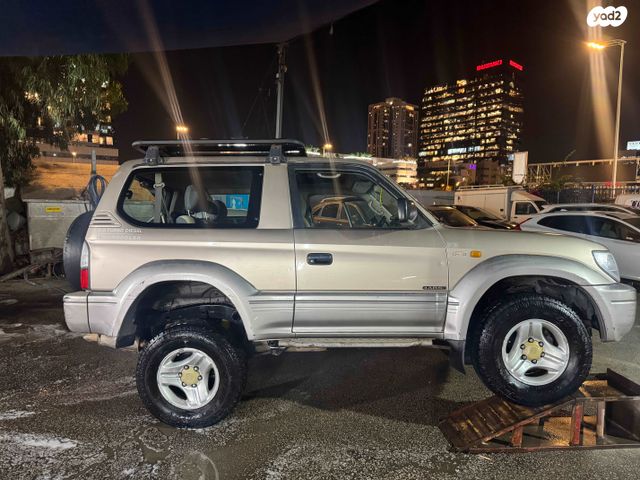 מודעת רכב טויוטה לנד קרוזר