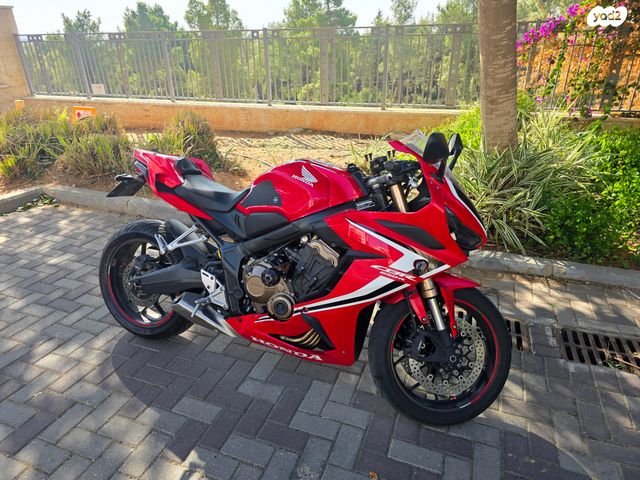 מודעת רכב הונדה CBR650R