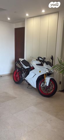 מודעת רכב דוקאטי סופר ספורט S