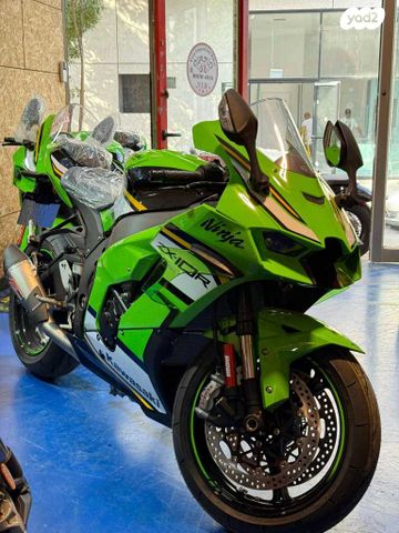 מודעת רכב קאוואסאקי נינג'ה ZX 10R