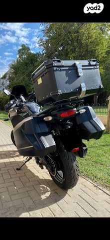 קאוואסאקי Versys 1000