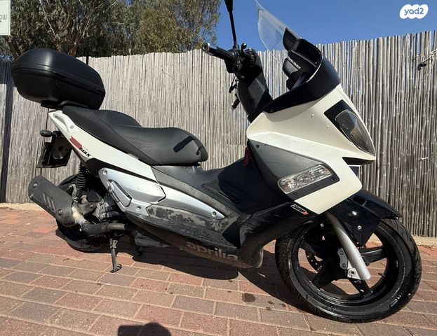 מודעת רכב אפריליה אחר