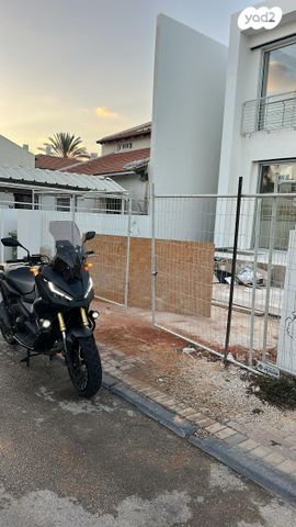 הונדה X-ADV750