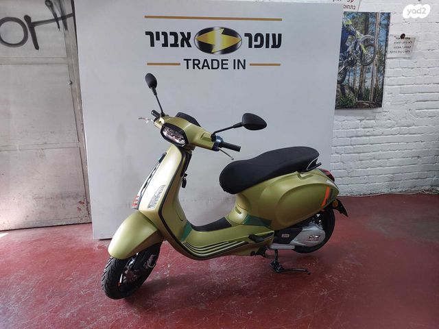 פיאג'ו וספה ספרינט 125