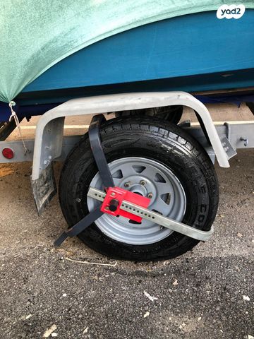 יאכטות - סירות מנוע