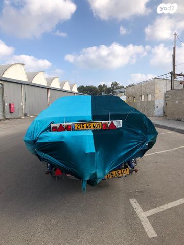 יאכטות - סירות מנוע