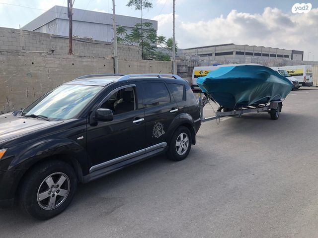 יאכטות - סירות מנוע