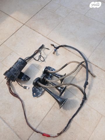 feedItemObj.data.row_1