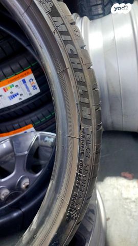 feedItemObj.data.row_1