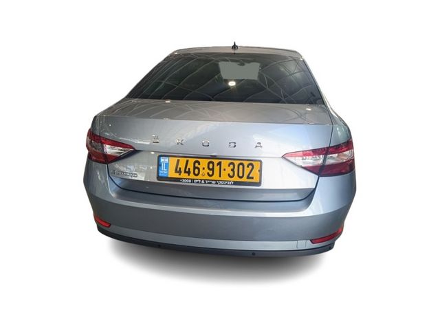 מודעת רכב סקודה סופרב