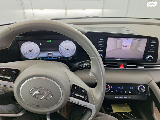 יונדאי אלנטרה