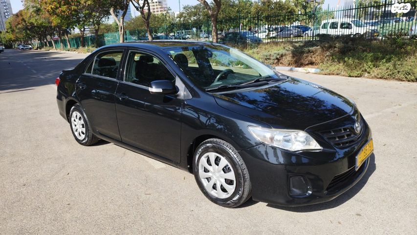 מודעת רכב טויוטה קורולה