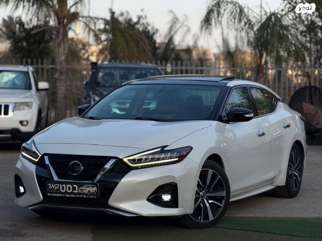 ניסאן מקסימה