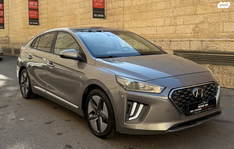 יונדאי איוניק