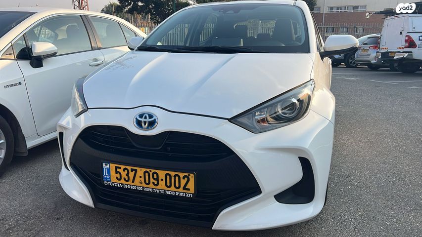 מודעת רכב טויוטה יאריס