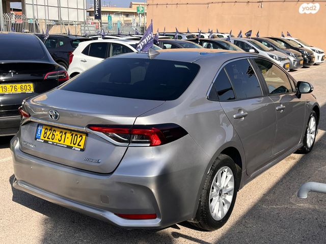 טויוטה קורולה