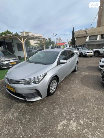 טויוטה קורולה