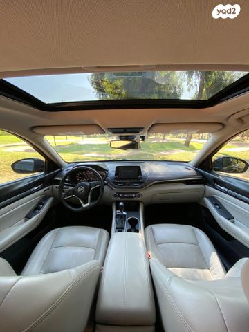 ניסאן אלטימה