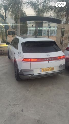 יונדאי איוניק 5