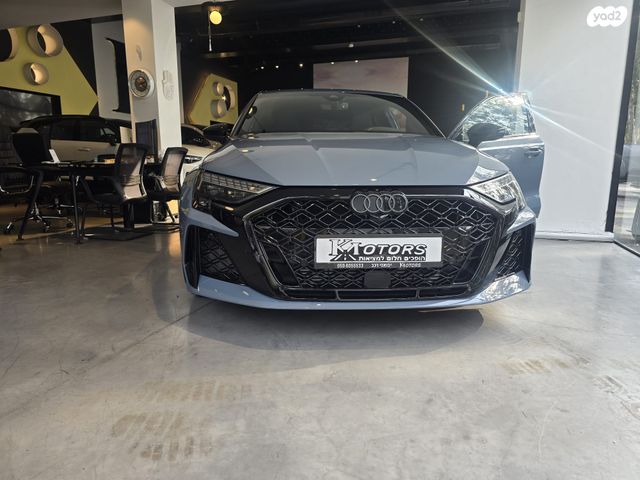 מודעת רכב אאודי RS 3