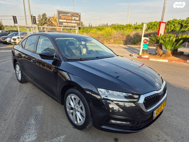 סקודה אוקטביה