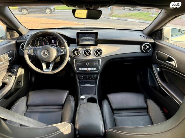 מרצדס-בנץ CLA