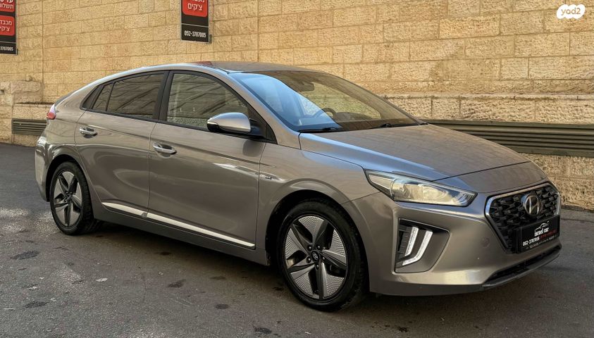 יונדאי איוניק