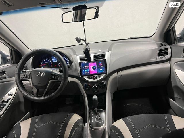 יונדאי אקסנט i25
