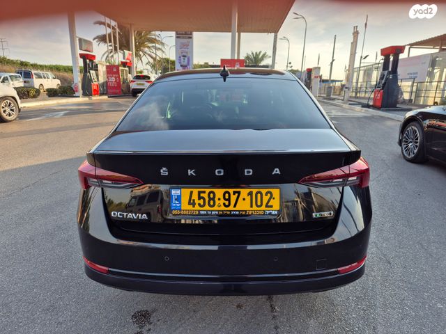 סקודה אוקטביה