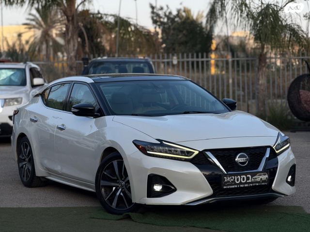 ניסאן מקסימה