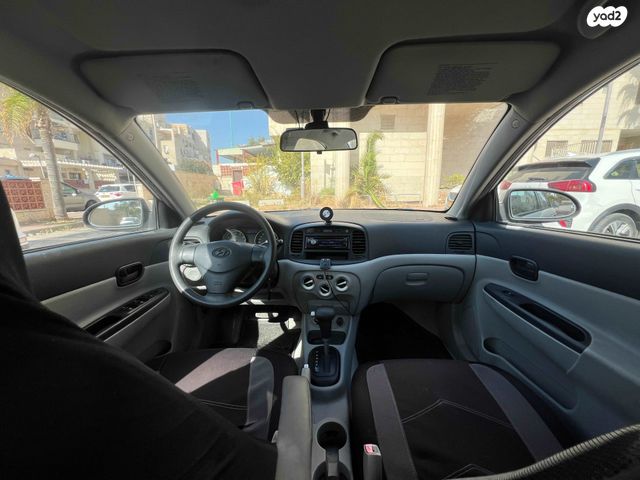 יונדאי אקסנט i25