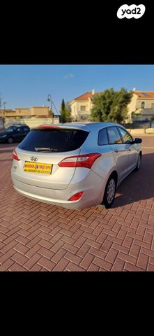 יונדאי i30