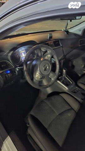 ניסאן סנטרה