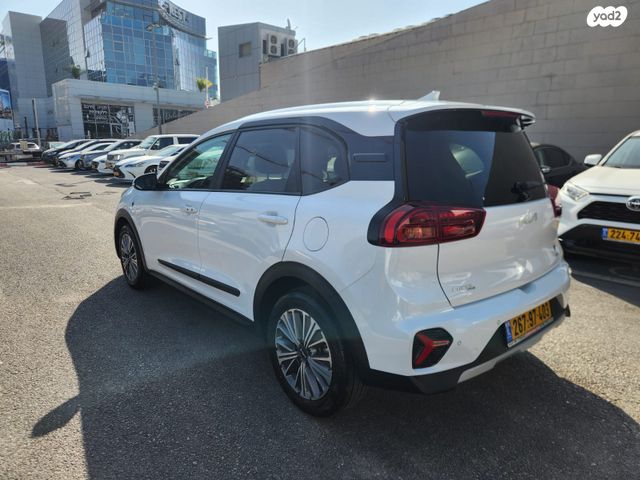 קיה נירו פלוס