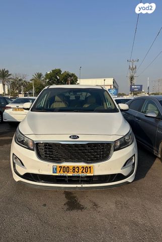 מודעת רכב קיה קרניבל