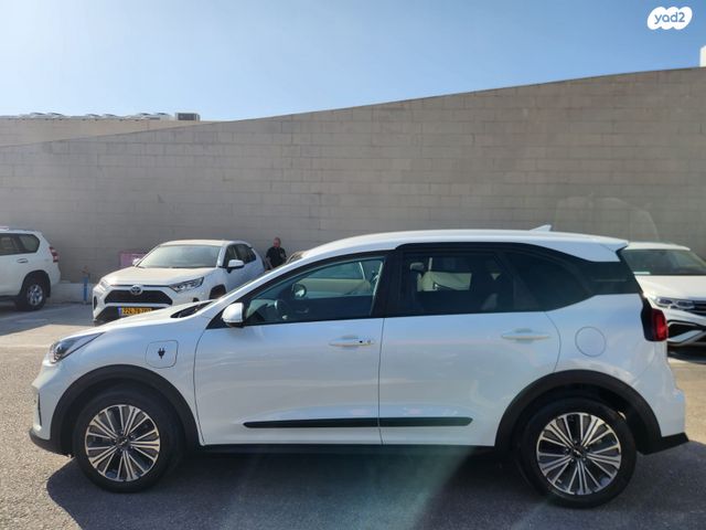 קיה נירו פלוס