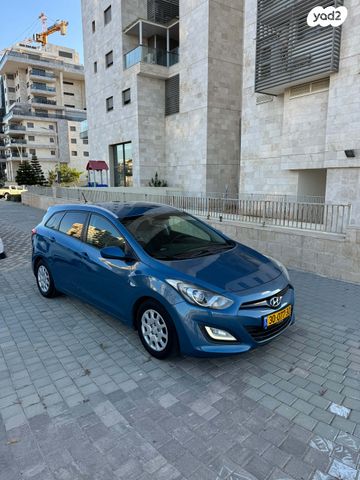 יונדאי i30