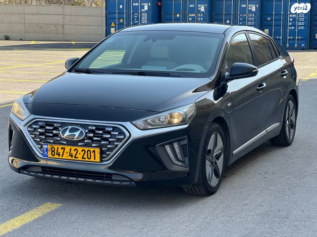 יונדאי איוניק