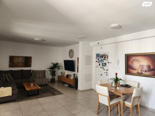 שלום דנינו 4