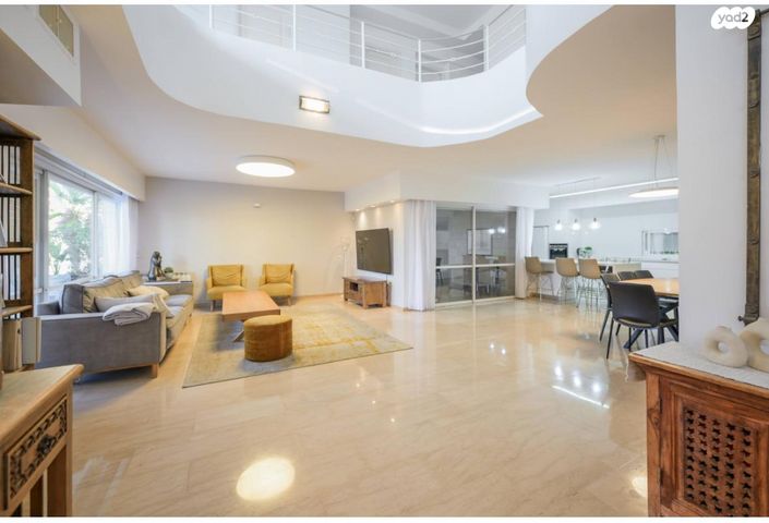 אברהם רפול הררי 24