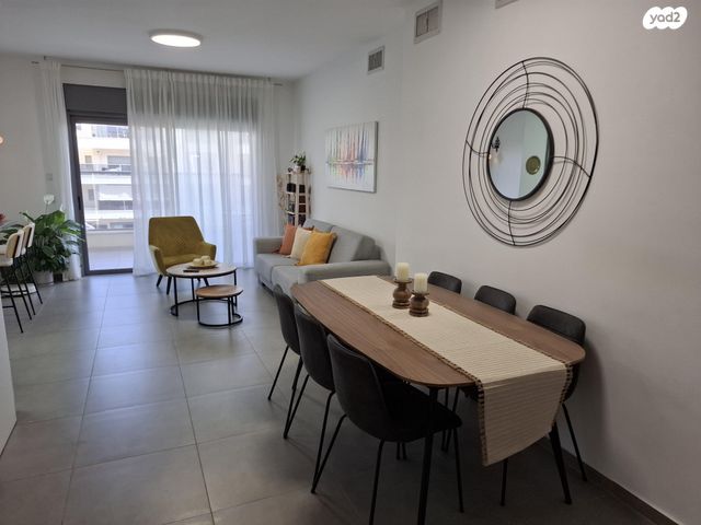 שדרות קק"ל 10