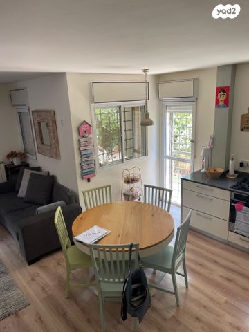 דירת גן, מבוא הדס 14, העמק, צור הדסה